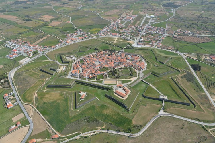 Pelos Trilhos de Portugal, de Almeida a Castelo Mendo, Almeida