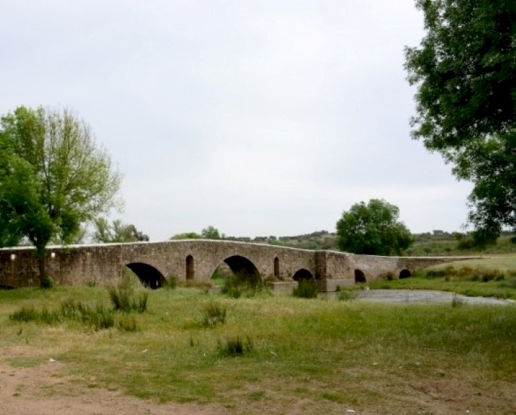 Pelos Trilhos de Portugal-Percurso Entre Ribeiras, Monforte