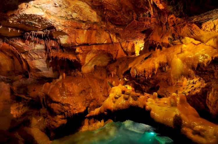 Grutas da Moeda, um tesouro encontrado pelo acaso