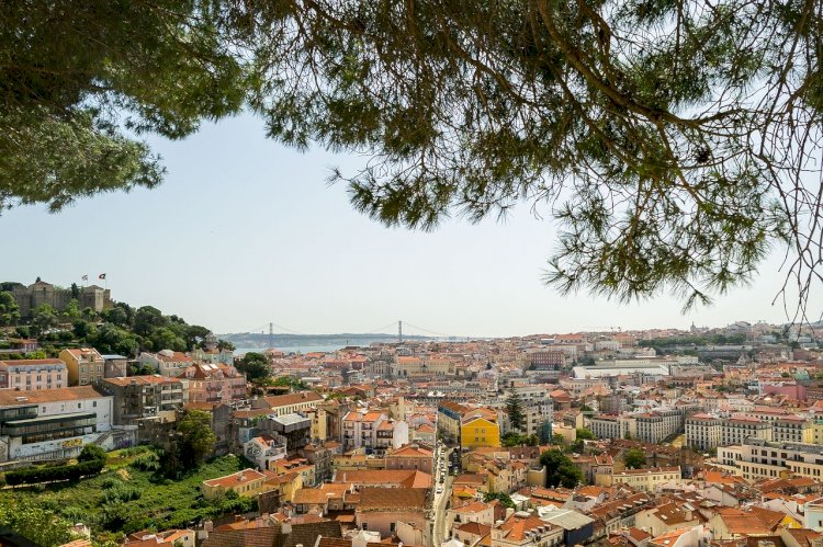 Olhar Portugal-Miradouro da Graça, Lisboa