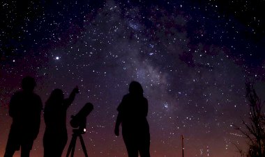 "Ciber-Cosmos - O céu à distância de um clique" - Pampilhosa da Serra