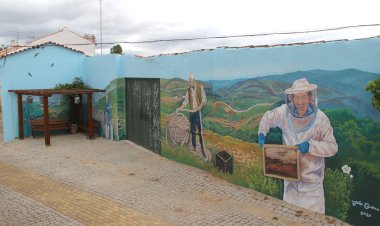 Maljoga inaugura novo mural de homenagem a figuras históricas da aldeia