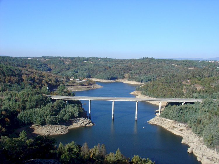 Grande rio, enorme património - Uma rota pela cultura à volta do Mondego