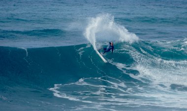Selecção Nacional de Surf treina na Madeira  a pensar no apuramento para os Olímpicos