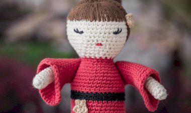 Museu do Oriente ensina a criar bonecos em crochet