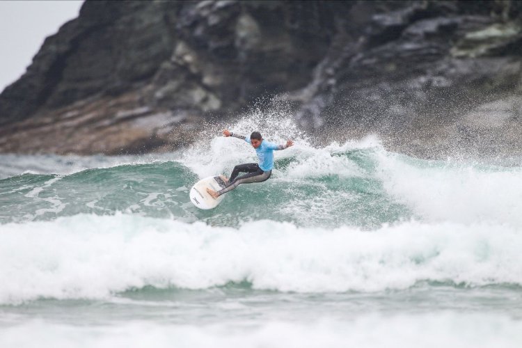 WQS: Carolina Mendes conquista triunfo no QS1000 de Pantín