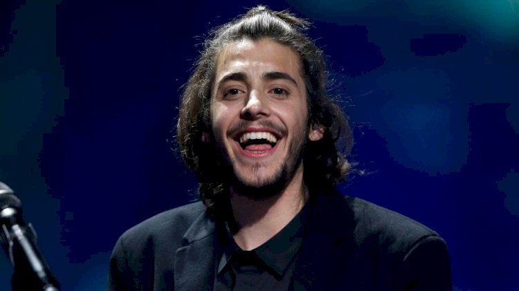 Salvador Sobral no Centro Cultural Olga Cadaval