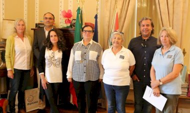 Município de Portimão apoia três associações de defesa dos animais com 35 mil euros destinados à esterilização de cães e gatos de rua