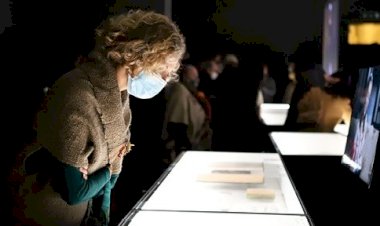 Visita orientada à exposição de Manoel de Oliveira e Agustina Bessa-Luís com António Preto