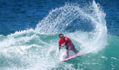 Ricardo Rosmaninho e Isabela Sousa reis do Aveiro Bodyboard Invitational 2021