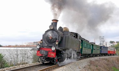 Comboio histórico volta a circular em edição especial de Páscoa