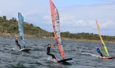 Centro Náutico de Monsaraz recebe campeonato nacional de Formula Windsurf Series