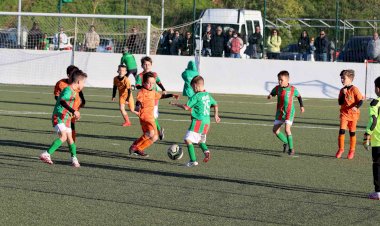 1ª Liga dos Pequenos Campeões atrai a Portimão mais de 500 futebolistas de palmo e meio