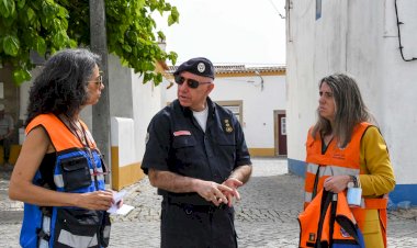 “Aldeia Segura - Pessoas Seguras” em Vale do Peso ensina-se sobre evacuação
