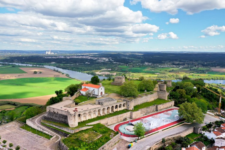 Castelo de Abrantes e a sua imponência