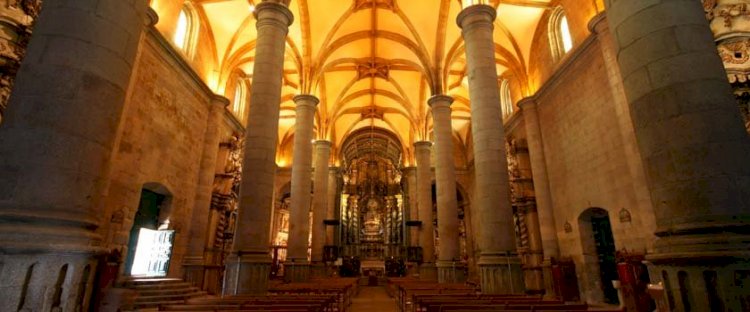 Igreja de Nossa Senhora da Assunção - Torre de Moncorvo