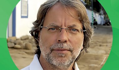 Mia Couto nos 85 anos da Biblioteca-Museu de Torres Novas