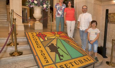 Setúbal: tapetes de arte efémera unem Caminhos de Santiago