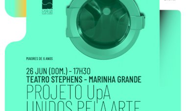 Espectáculo de improviso de música, dança e teatro na Casa Da Cultura