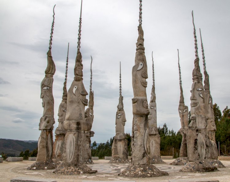 Custódio Almeida inaugura escultura de 60 toneladas no espaço Arte Dança Nua
