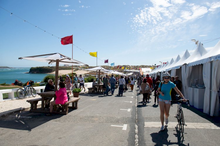 Turismo na natureza, gastronomia e animação na FEITUR em Vila Nova de Milfontes