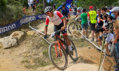 Artur Mendonça sétimo classificado no Europeu júnior de XCO
