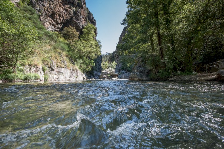 Praia Fluvial das Fragas de São Simão – Figueiró dos Vinhos