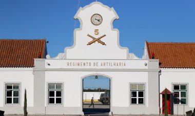 Prova de trail nos terrenos do Regimento de Artilharia em Vendas Novas