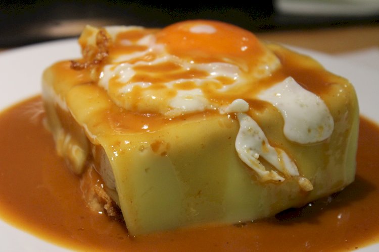 100 anos após o seu nascimento, recordemos Saramago  - A melhor francesinha