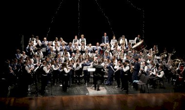 “Um Natal mais perto de si”  em Oliveira do Bairro