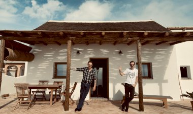 Legendary Tigerman com Sean Riley, Garota Não e Lula Pena em Faro