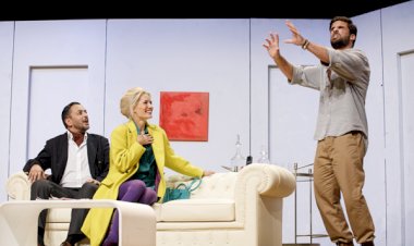 A companhia Teatro da Terra traz à cena a comédia «A Maluquinha de Arroios»