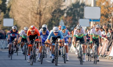 Santiago Mesa sprinta para a vitória em Ílhavo