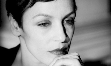 Espectáculo teatral "Eu sou Clarice" no Teatro-Cine de Torres Vedras