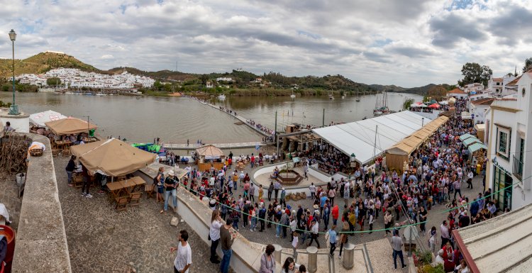 Festival do Contrabando, o bulício e a amizade