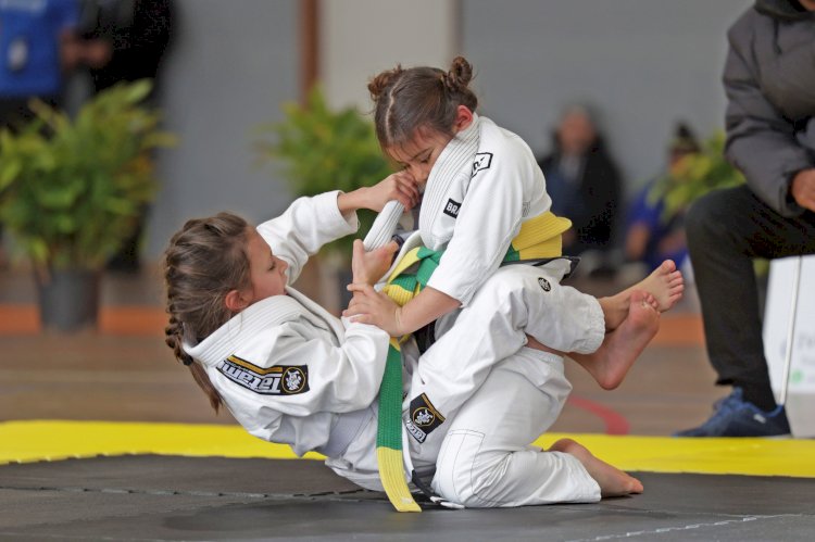 Jiu-Jitsu junta centena em torneio de Inverno