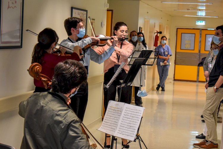 Especialidades Cirúrgicas 2 do IPO de Coimbra recebeu o primeiro concerto do projecto “A Música no Lugar Certo”