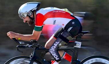 Selecções de paraciclismo e de juniores femininas em acção