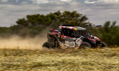 Helder Oliveira no pódio dos T3 após SS1