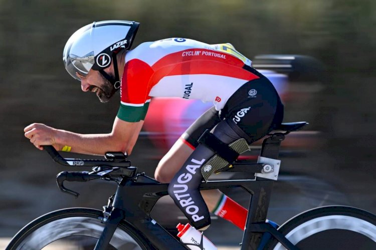 Selecções de paraciclismo e de juniores femininas em acção