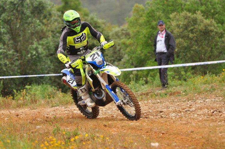 David Megre de Kawasaki na Baja de Loulé