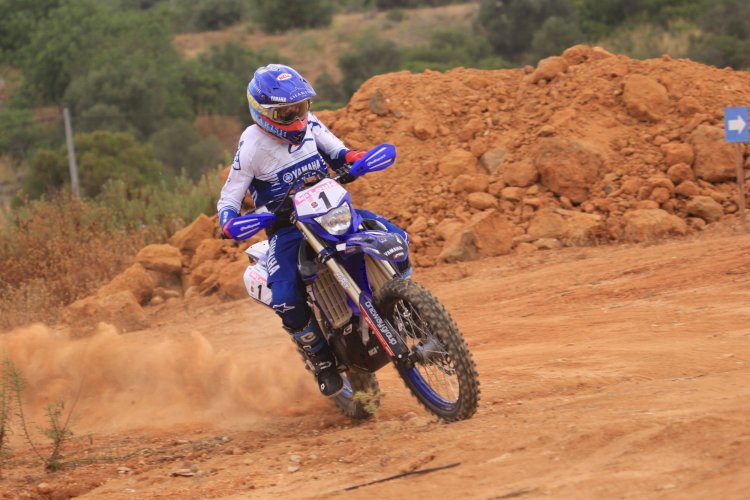 António Maio (Yamaha) em segundo na Baja Loulé