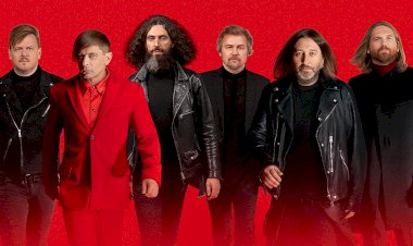 Banda de rock alternativo bielorrussa BI–2 com grandes êxitos no Casino Estoril