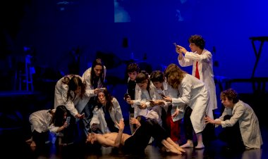 A Estupidez Humana no Teatro Viriato