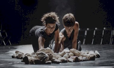 DANÇA Nicole Gomes estreia CINZA num fim de semana dedicado à dança