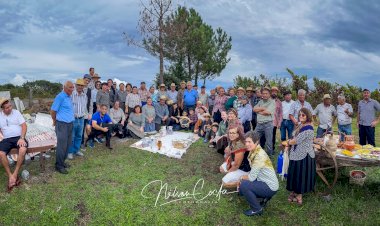 Freguesia da Miranda revive tradições com a recriação da vindima à moda antiga