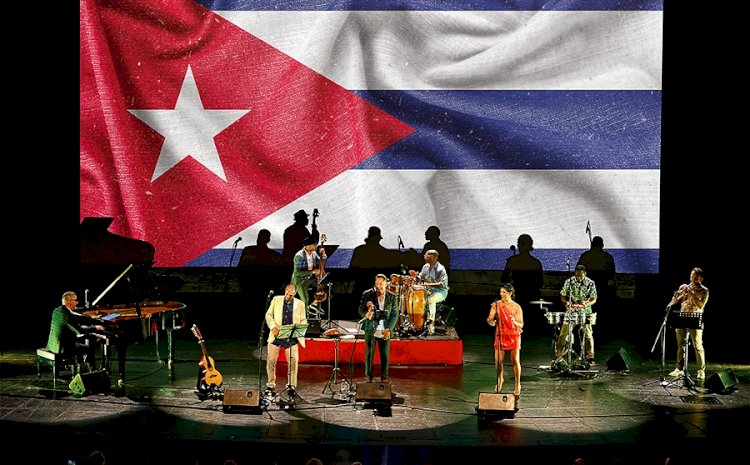 Havana Social Club evoca a tradição cubana no Salão Preto e Prata do Casino Estoril