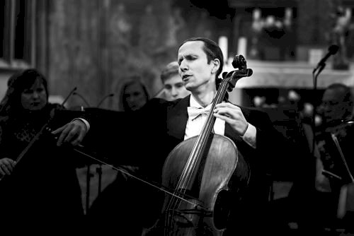 Festival Terras sem Sombra leva a Odemira um programa excepcional com obras-primas para violoncelo e a evocação do pioneirismo aéreo português