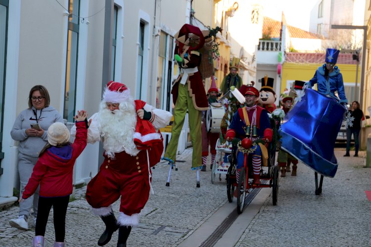 Parada de Natal levou Magia ao Centro da Marinha Grande