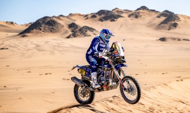 António Maio com o dorsal 30 no Rali Dakar